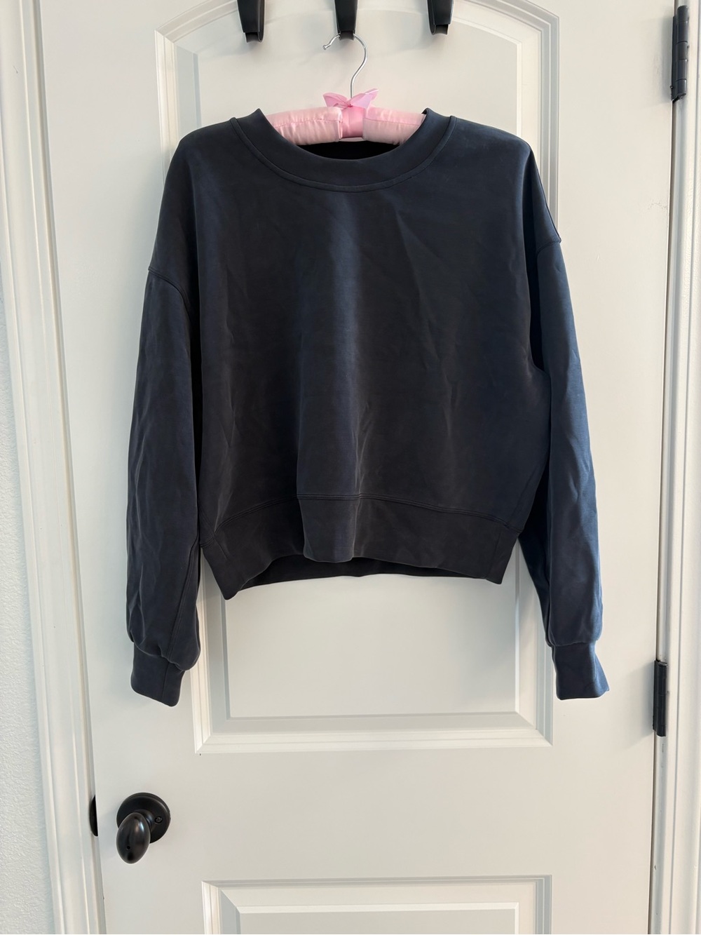 Lululemon Classic Crewneck Pullover Sweatshirt